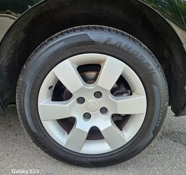 PEUGEOT 5008 155 THP Style