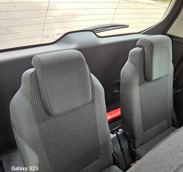 PEUGEOT 5008 155 THP Style