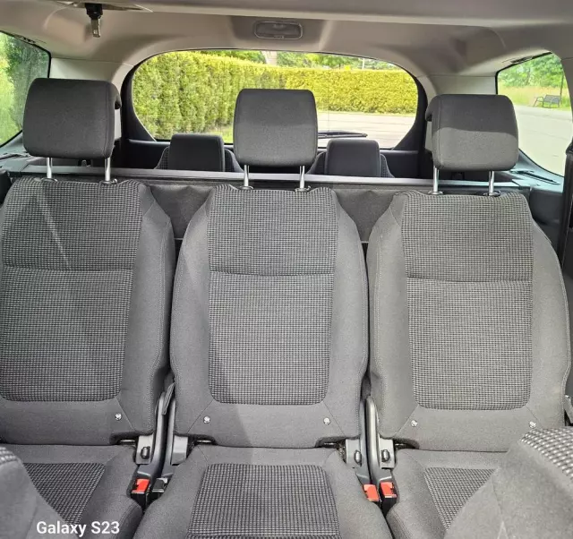 PEUGEOT 5008 155 THP Style