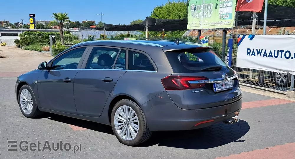 OPEL Insignia 1.6 ECOTEC DI Turbo Sports Tourer Business Edition