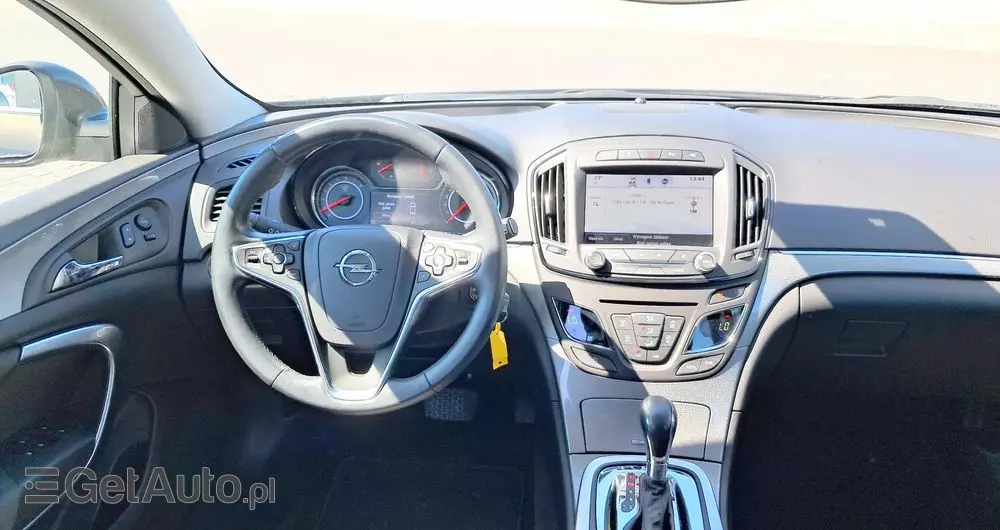 OPEL Insignia 1.6 ECOTEC DI Turbo Sports Tourer Business Edition