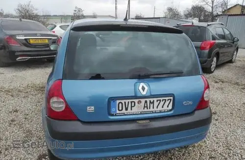 RENAULT Clio 
