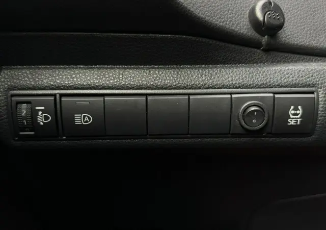 TOYOTA Corolla 1.5 Comfort MS