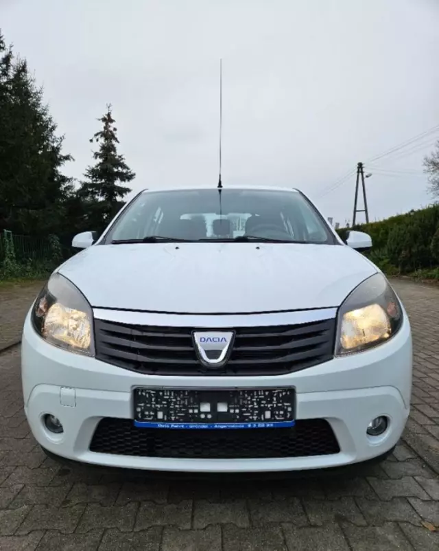 DACIA Sandero 