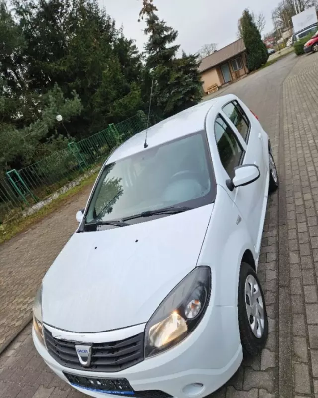 DACIA Sandero 