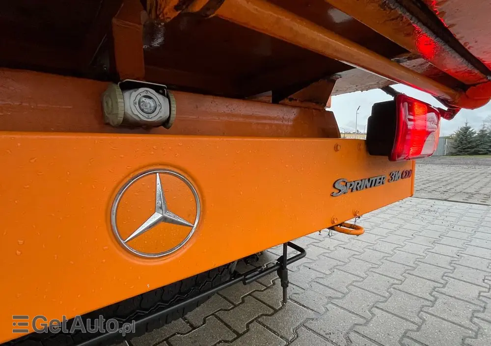 MERCEDES-BENZ SPRINTER 