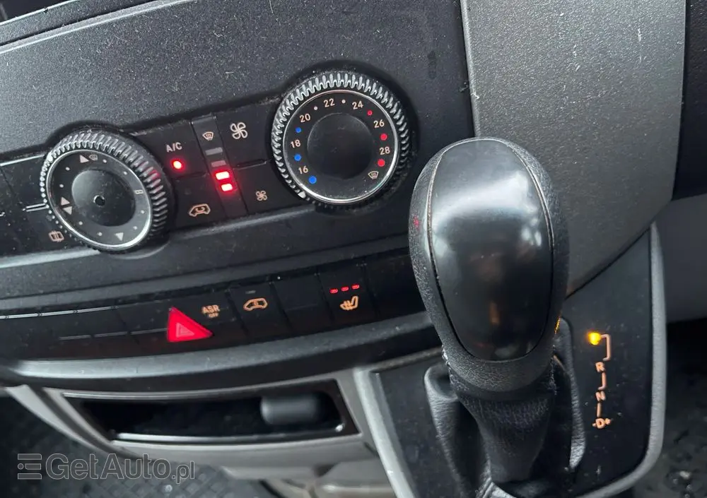 MERCEDES-BENZ SPRINTER 
