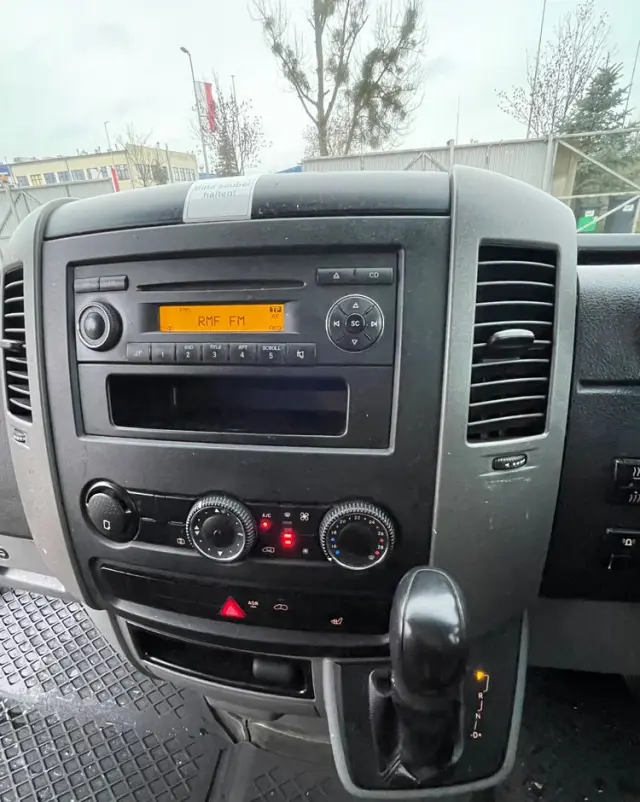 MERCEDES-BENZ SPRINTER 