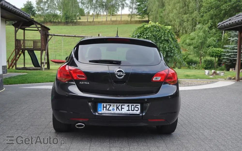 OPEL Astra 1.4 Turbo 150 Jahre