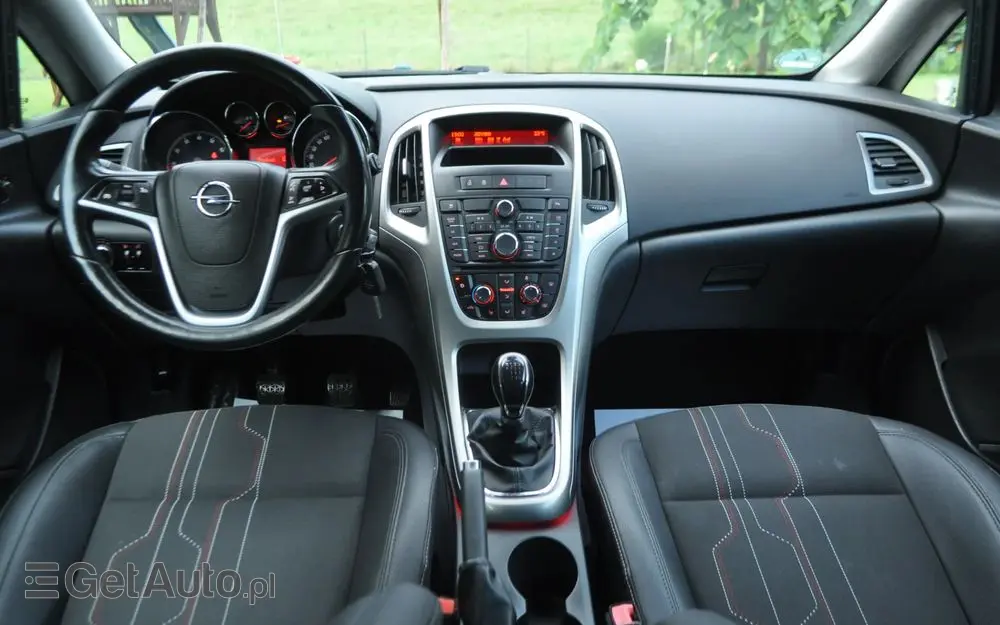 OPEL Astra 1.4 Turbo 150 Jahre