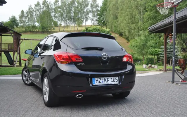 OPEL Astra 1.4 Turbo 150 Jahre