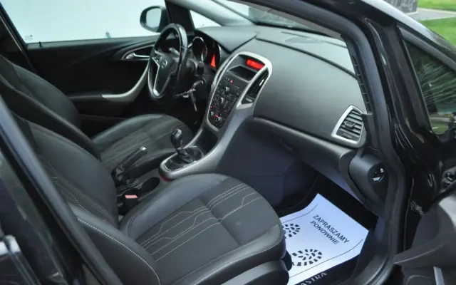 OPEL Astra 1.4 Turbo 150 Jahre