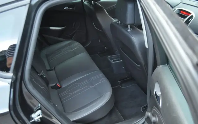 OPEL Astra 1.4 Turbo 150 Jahre