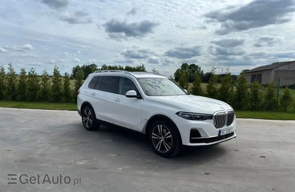BMW X7 