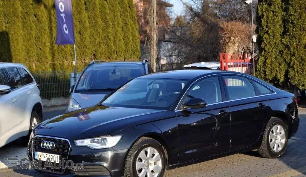 AUDI A6 