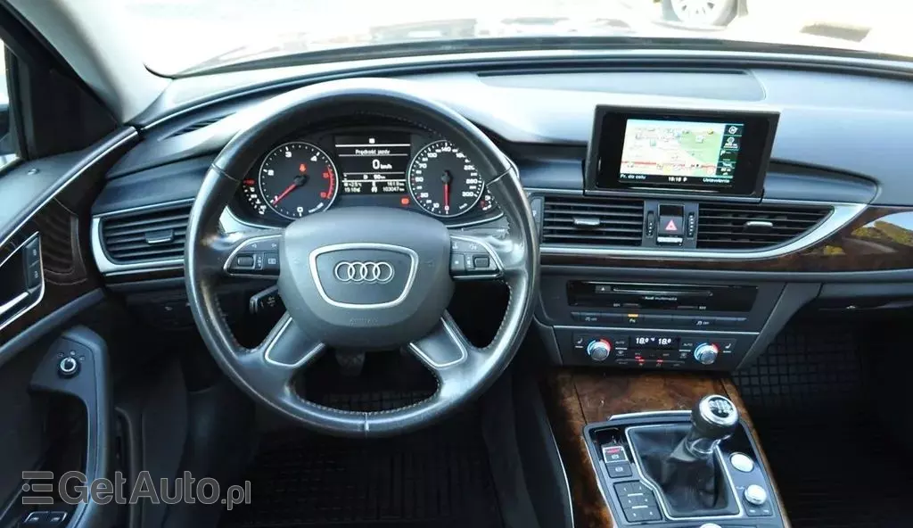 AUDI A6 