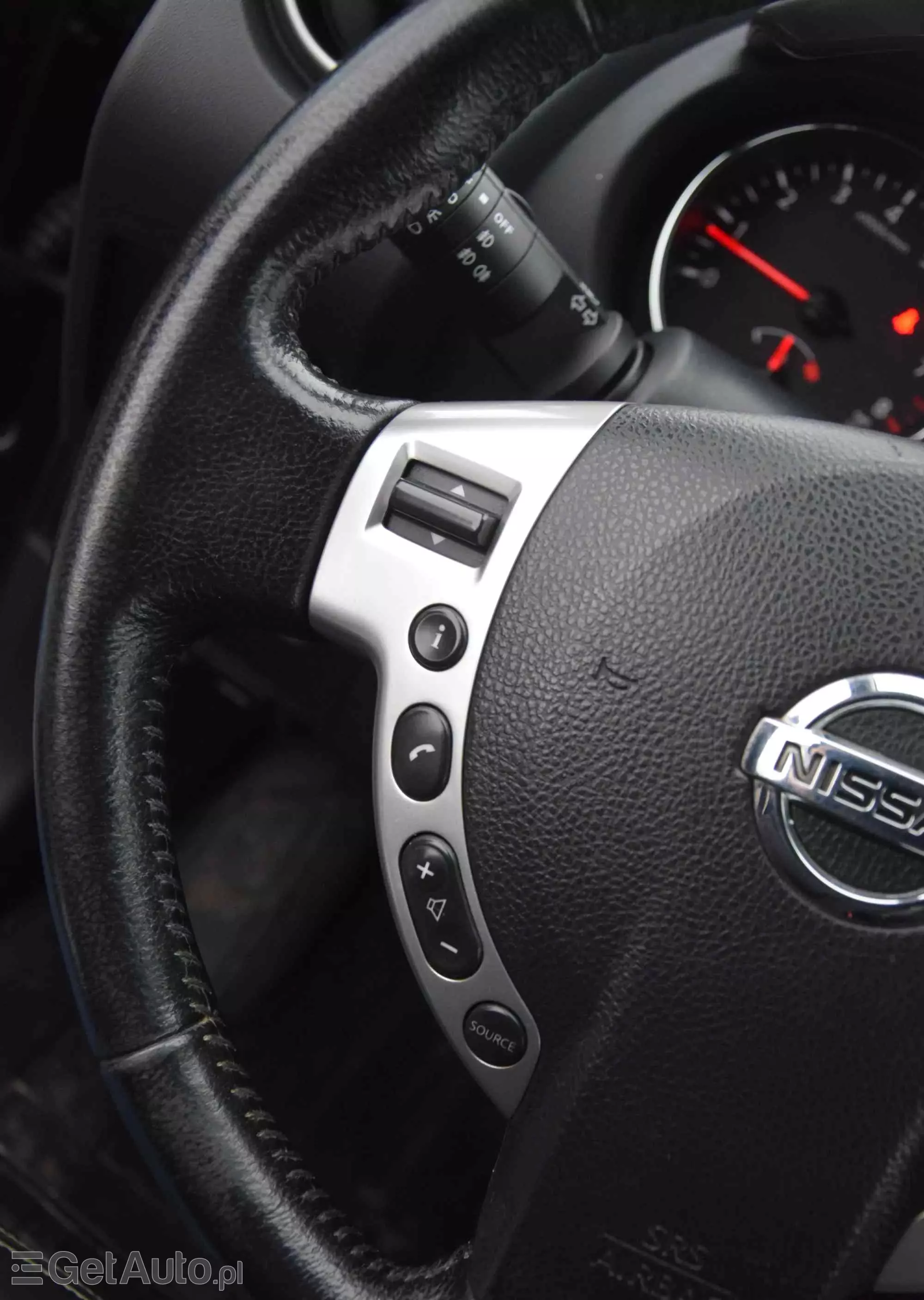 NISSAN Qashqai 2.0 CVT tekna