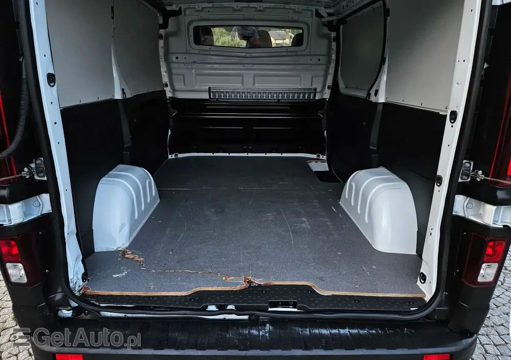 RENAULT *TRAFIC*L1H1*NOWY*MODEL*BOGATO*WYPOSAŻONY* 