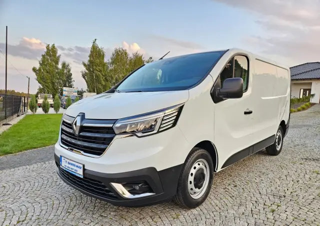 RENAULT *TRAFIC*L1H1*NOWY*MODEL*BOGATO*WYPOSAŻONY* 