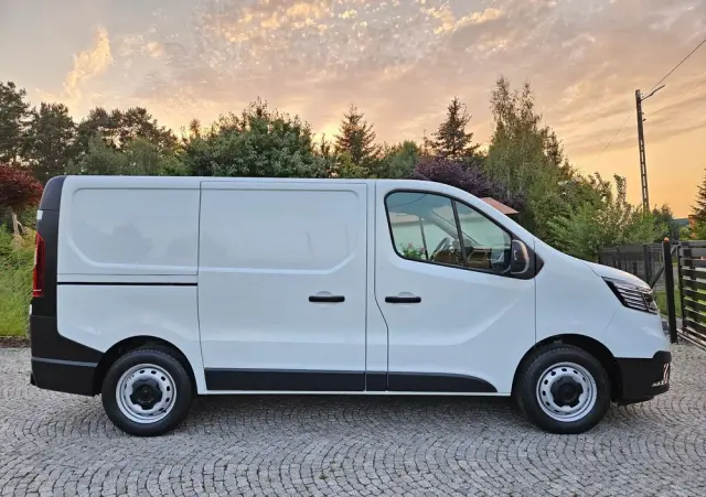 RENAULT *TRAFIC*L1H1*NOWY*MODEL*BOGATO*WYPOSAŻONY* 