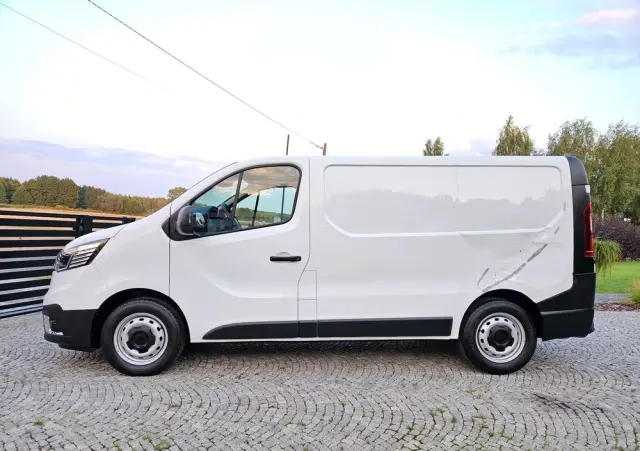 RENAULT *TRAFIC*L1H1*NOWY*MODEL*BOGATO*WYPOSAŻONY* 
