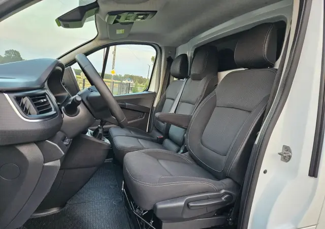 RENAULT *TRAFIC*L1H1*NOWY*MODEL*BOGATO*WYPOSAŻONY* 