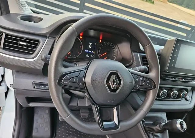 RENAULT *TRAFIC*L1H1*NOWY*MODEL*BOGATO*WYPOSAŻONY* 