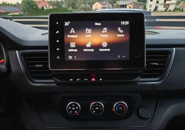 RENAULT *TRAFIC*L1H1*NOWY*MODEL*BOGATO*WYPOSAŻONY* 