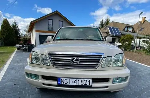 LEXUS LX 