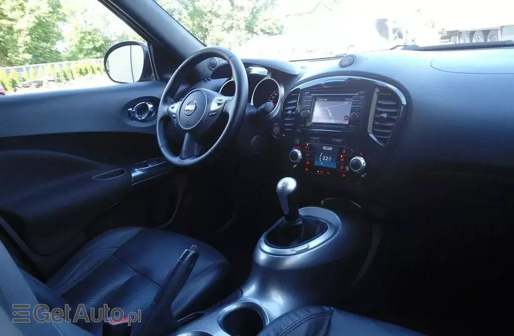 NISSAN Juke 