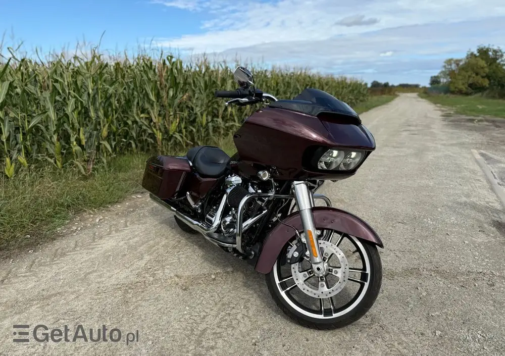 HARLEY-DAVIDSON Touring Road Glide 