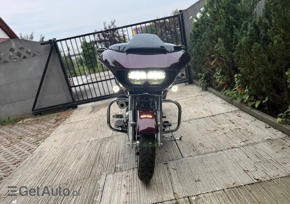 HARLEY-DAVIDSON Touring Road Glide 