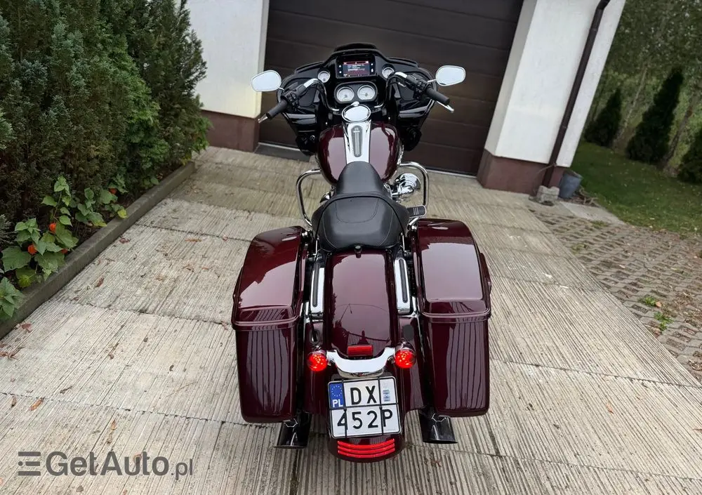 HARLEY-DAVIDSON Touring Road Glide 