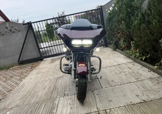 HARLEY-DAVIDSON Touring Road Glide 