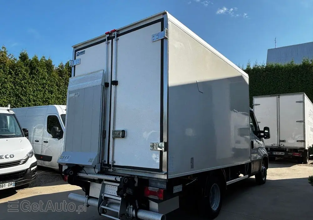 IVECO Daily 35C15 Chłodnia Mroźnia z windą 750 kg 3.0 HPI 