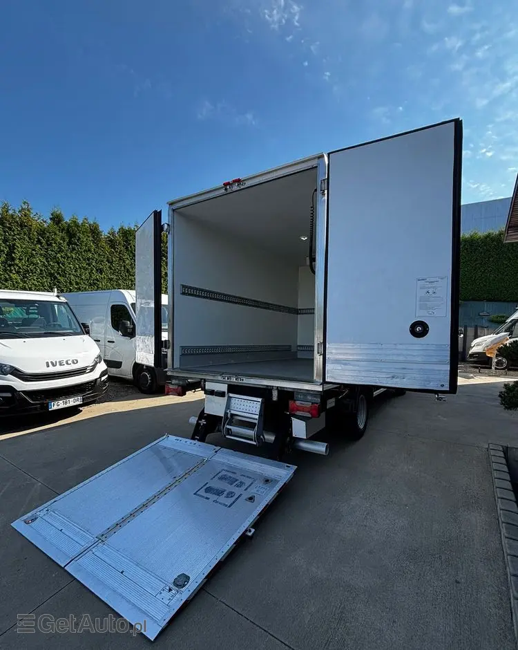 IVECO Daily 35C15 Chłodnia Mroźnia z windą 750 kg 3.0 HPI 