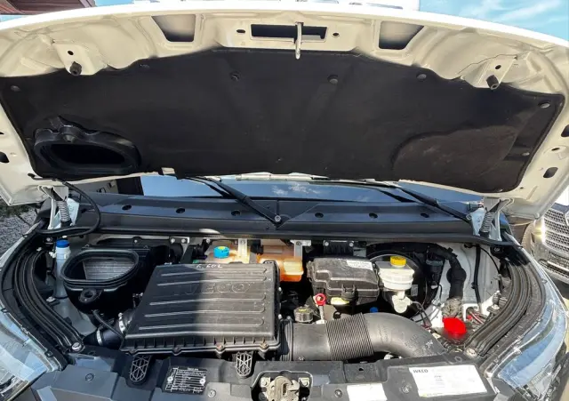 IVECO Daily 35C15 Chłodnia Mroźnia z windą 750 kg 3.0 HPI 