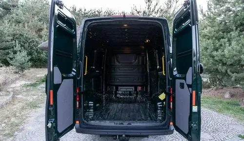 VOLKSWAGEN Crafter 