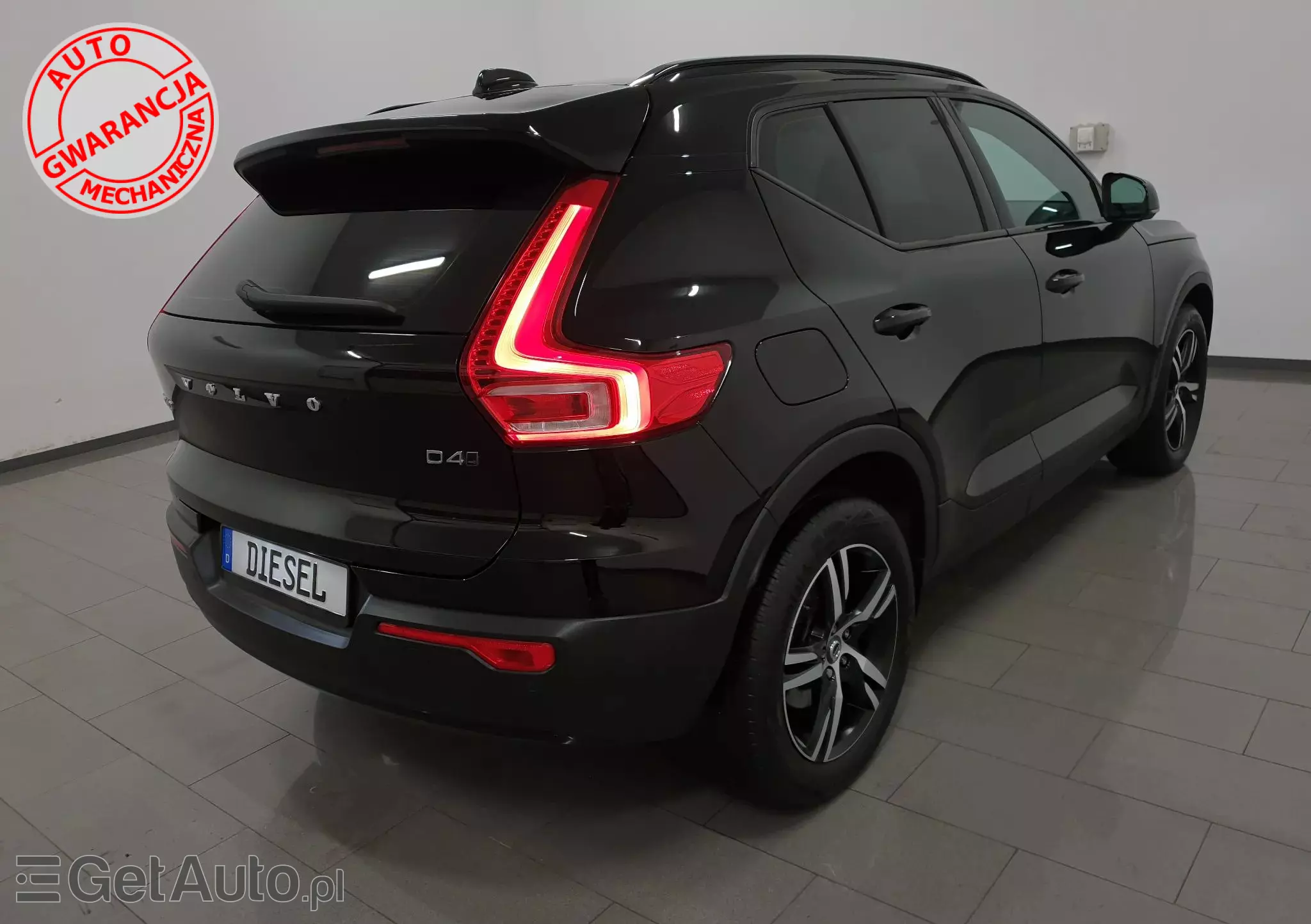 VOLVO XC 40 D4 AWD Geartronic R-Design