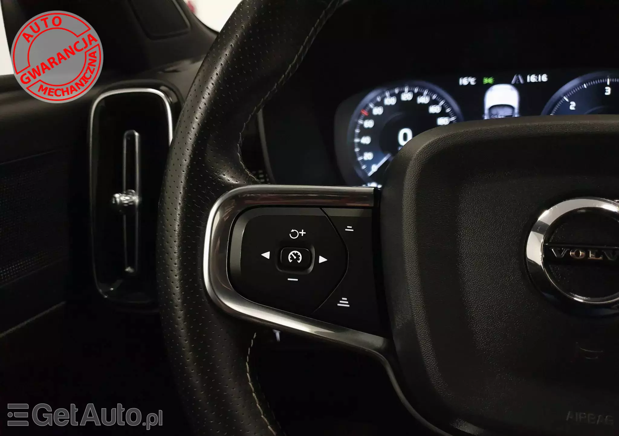 VOLVO XC 40 D4 AWD Geartronic R-Design