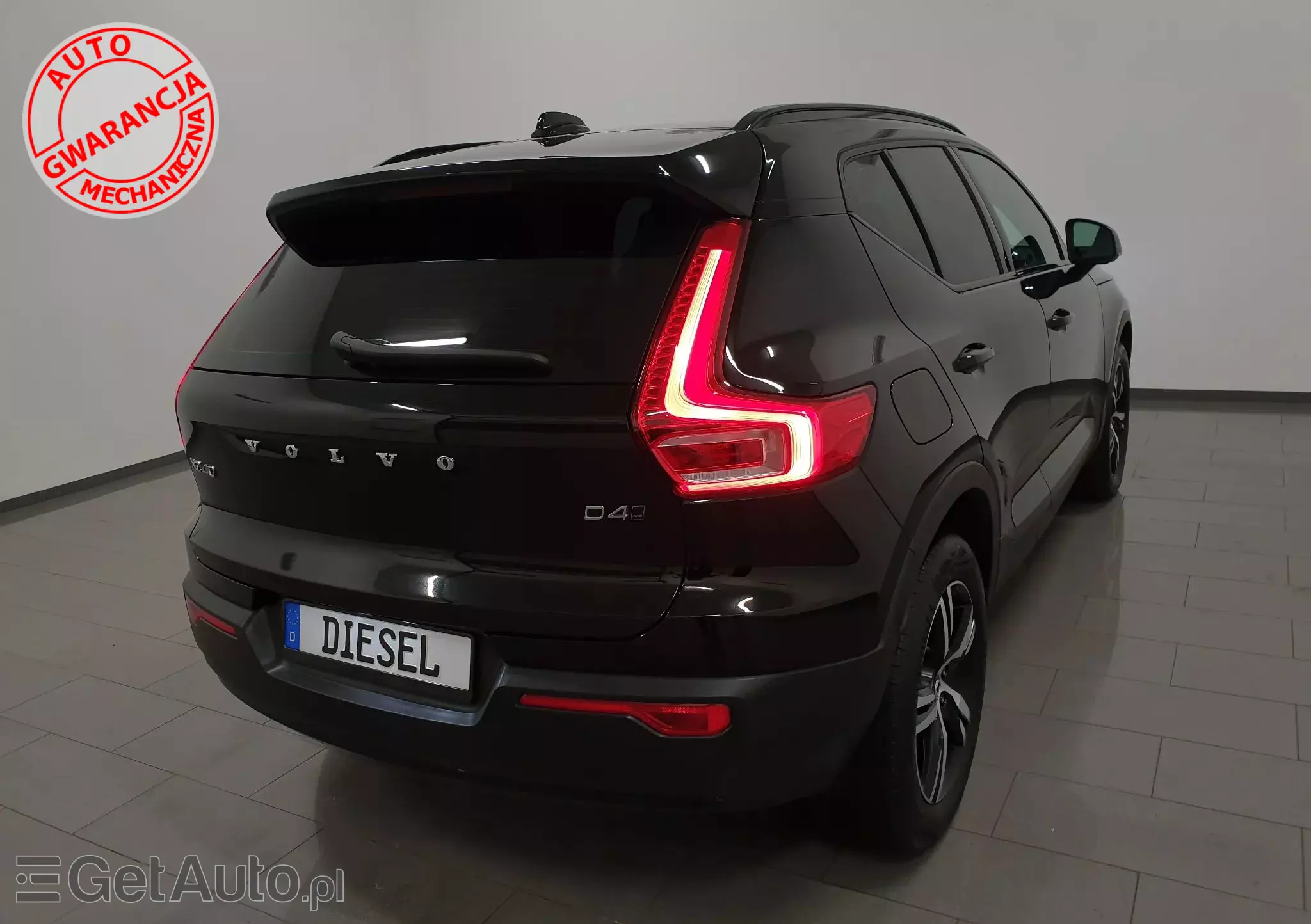 VOLVO XC 40 D4 AWD Geartronic R-Design