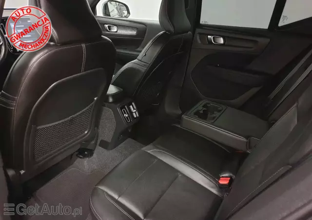 VOLVO XC 40 D4 AWD Geartronic R-Design