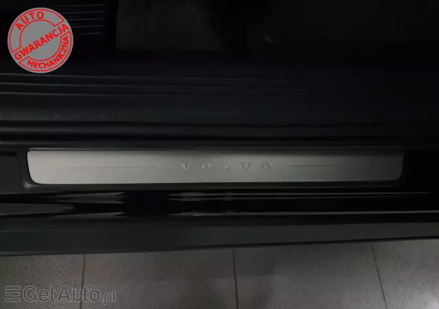 VOLVO XC 40 D4 AWD Geartronic R-Design