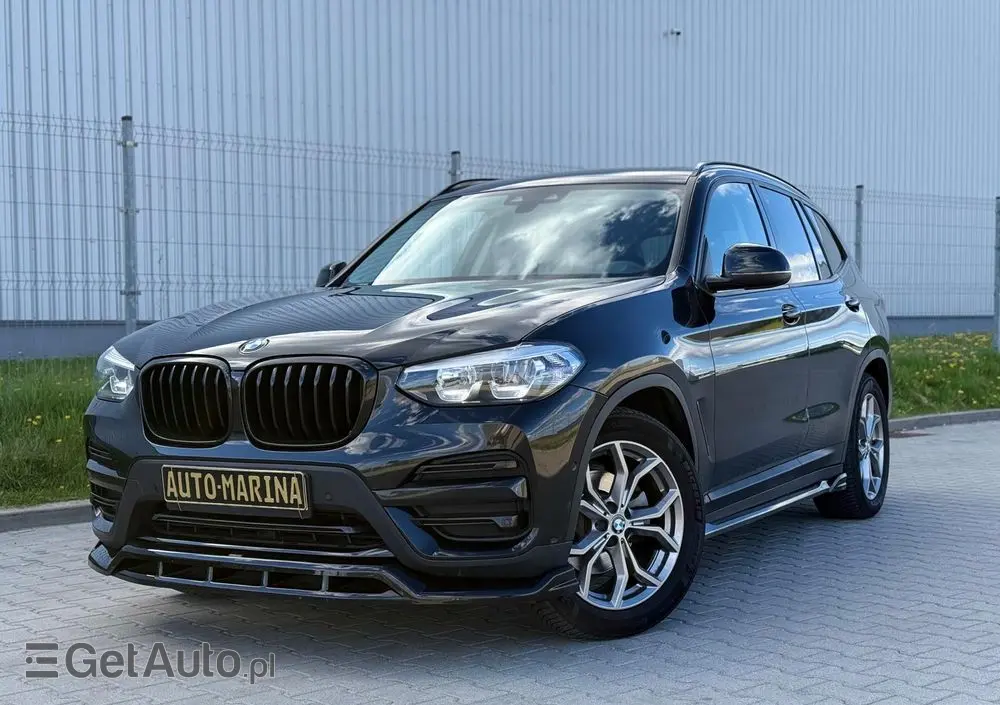 BMW X3 XDrive20i Advantage
