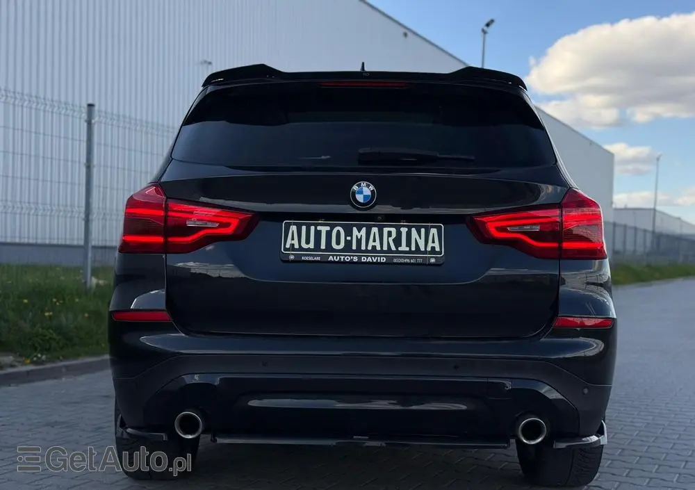 BMW X3 XDrive20i Advantage