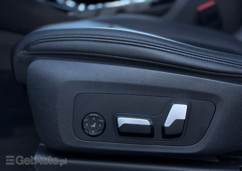 BMW X3 XDrive20i Advantage