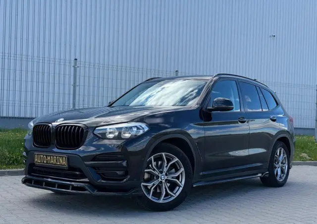 BMW X3 XDrive20i Advantage