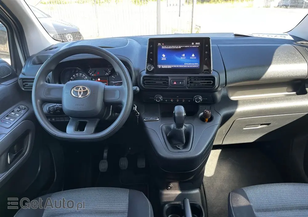 TOYOTA Proace City Verso 1.5 D-4D Business