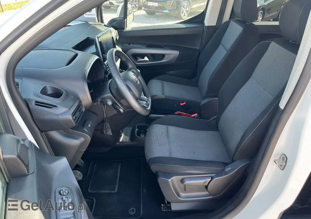 TOYOTA Proace City Verso 1.5 D-4D Business