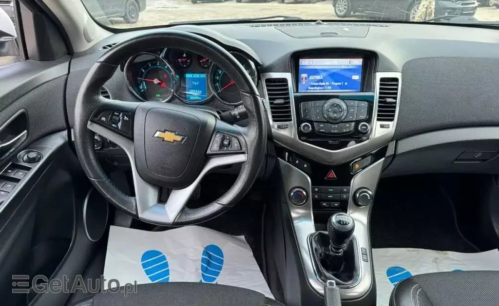CHEVROLET Cruze 